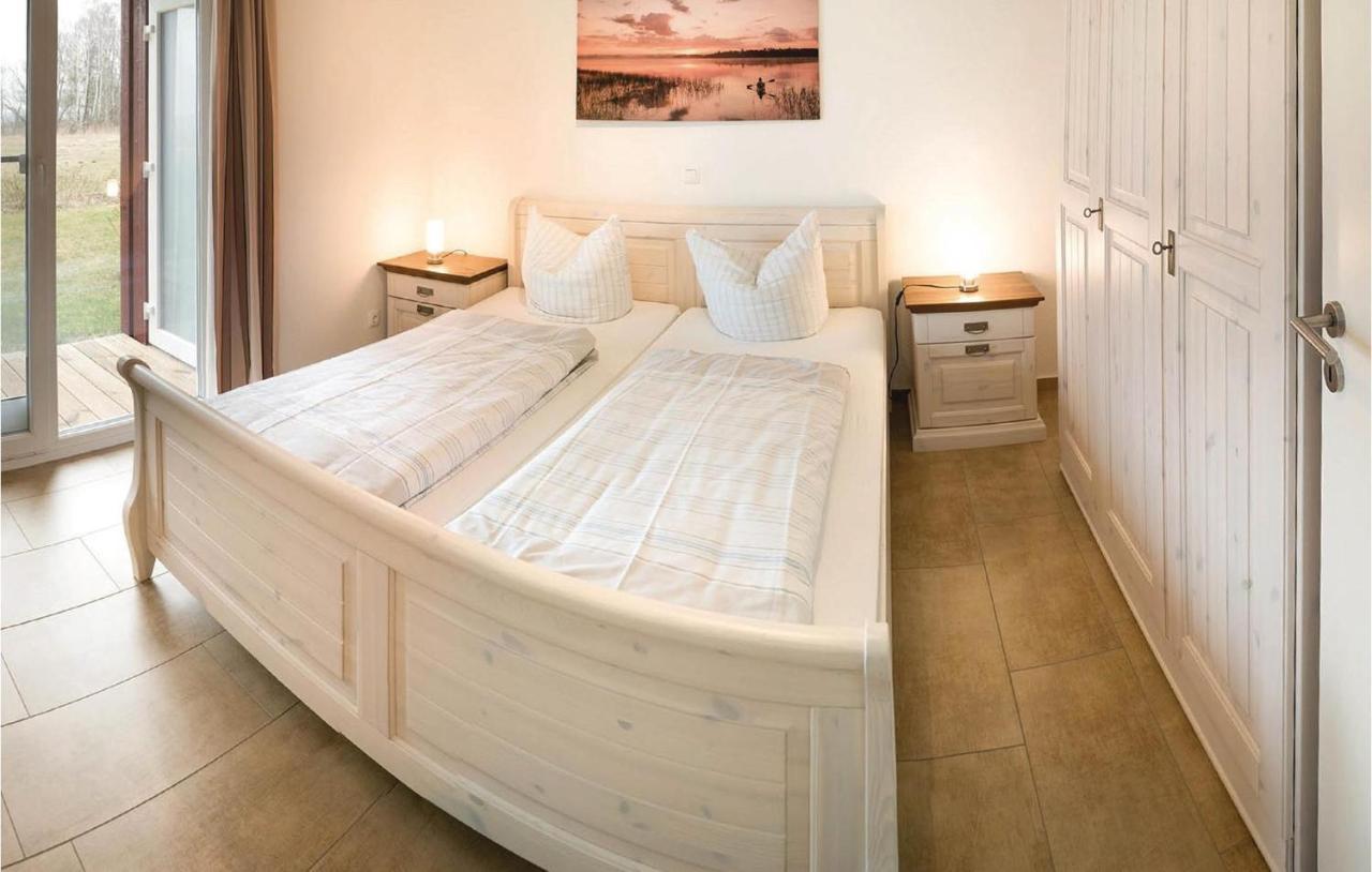 Beautiful Apartment In Rechlin With Sauna Extérieur photo